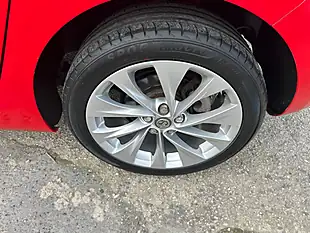 Used 2016 Vauxhall Astra Design Red - Interior and Exterior details 15