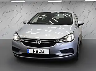 Used 2016 Vauxhall Astra Design Silver - Interior and Exterior details 3