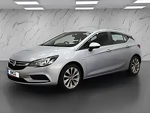 Used 2016 Vauxhall Astra Design Silver - Interior and Exterior details 4