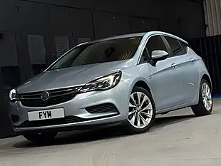 Used 2016 Vauxhall Astra Design Silver - Interior and Exterior details 19