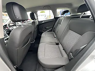 Used 2016 Vauxhall Astra Design Sovereign Silver Met - Interior and Exterior details 14