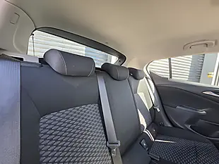 Used 2016 Vauxhall Astra Design White - Interior and Exterior details 3