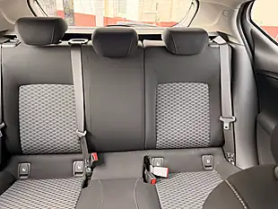 Used 2016 Vauxhall Astra Design White - Interior and Exterior details 14