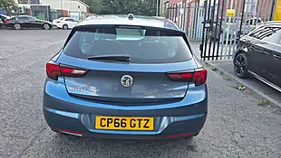 Used 2016 Vauxhall Astra Elite Blue - Interior and Exterior details 9