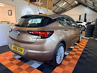 Used 2016 Vauxhall Astra Elite Bronze - Interior and Exterior details 5