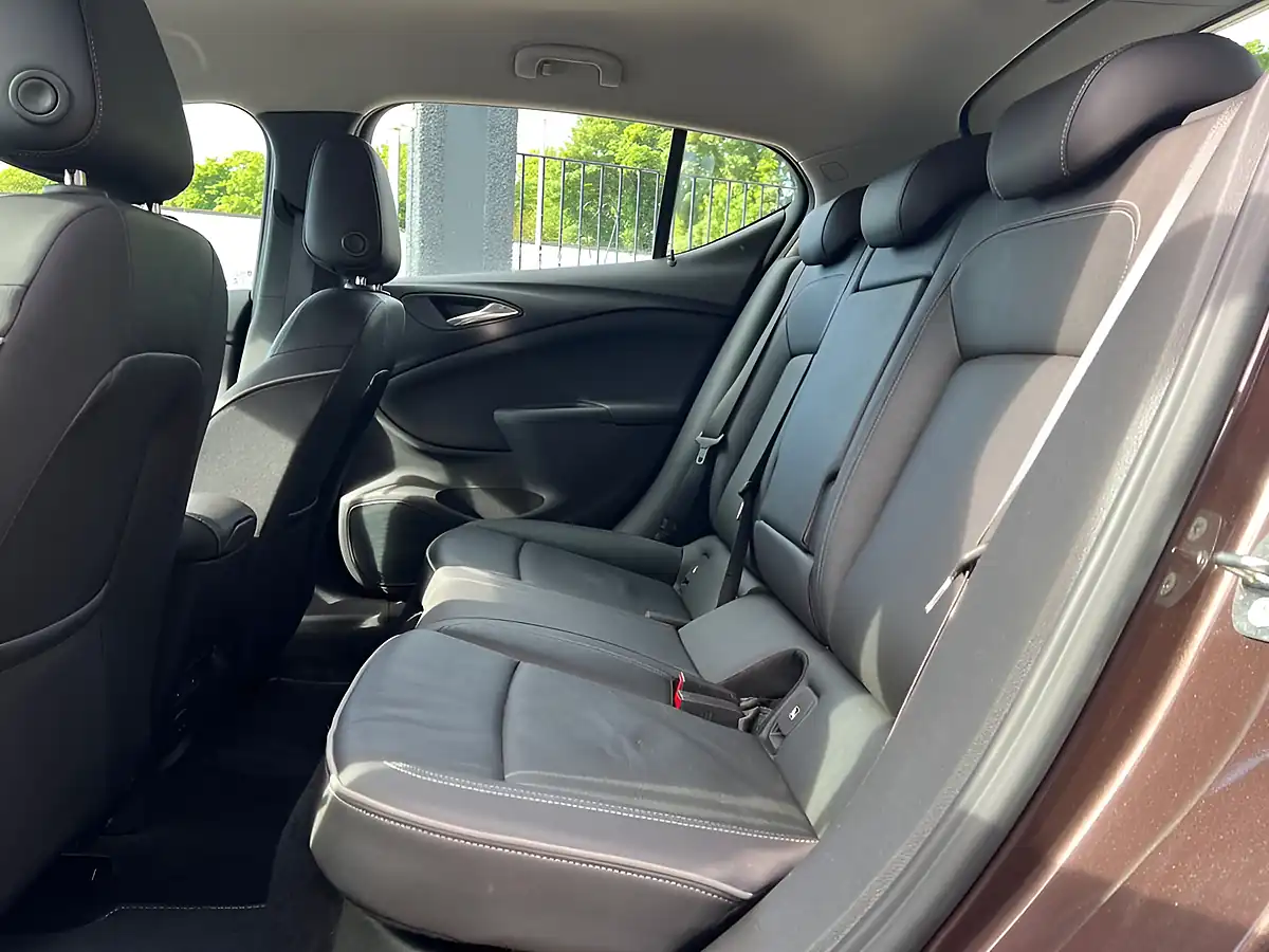 Used 2016 Vauxhall Astra Elite Brown - Interior and Exterior details 13