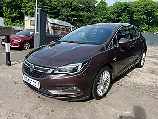 Used 2016 Vauxhall Astra Elite Brown - Interior and Exterior details 8