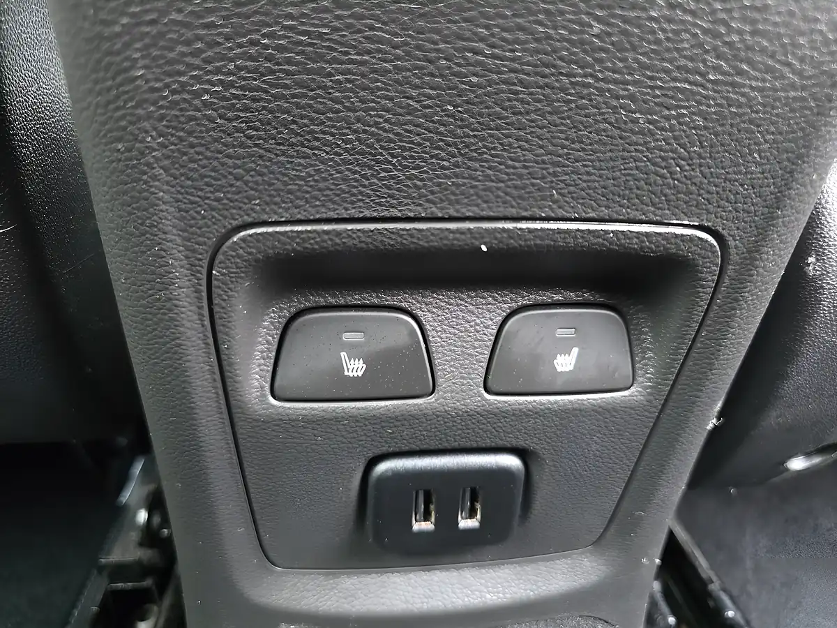 Used 2016 Vauxhall Astra Elite Green - Interior and Exterior details 11