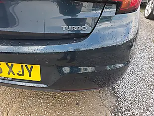 Used 2016 Vauxhall Astra Elite Green - Interior and Exterior details 19