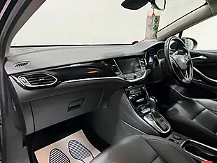 Used 2016 Vauxhall Astra Elite Nav Black - Interior and Exterior details 13
