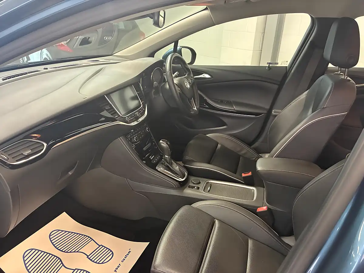 Used 2016 Vauxhall Astra Elite Nav Blue - Interior and Exterior details 11