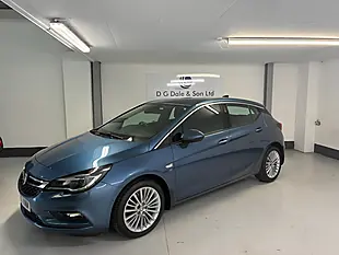 Used 2016 Vauxhall Astra Elite Nav Blue - Interior and Exterior details 5