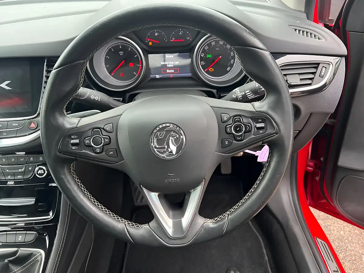 Used 2016 Vauxhall Astra Elite Nav Red - Interior and Exterior details 11