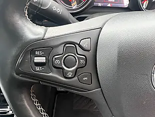 Used 2016 Vauxhall Astra Elite Nav Red - Interior and Exterior details 12