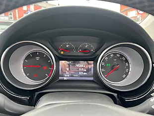 Used 2016 Vauxhall Astra Elite Nav Red - Interior and Exterior details 13