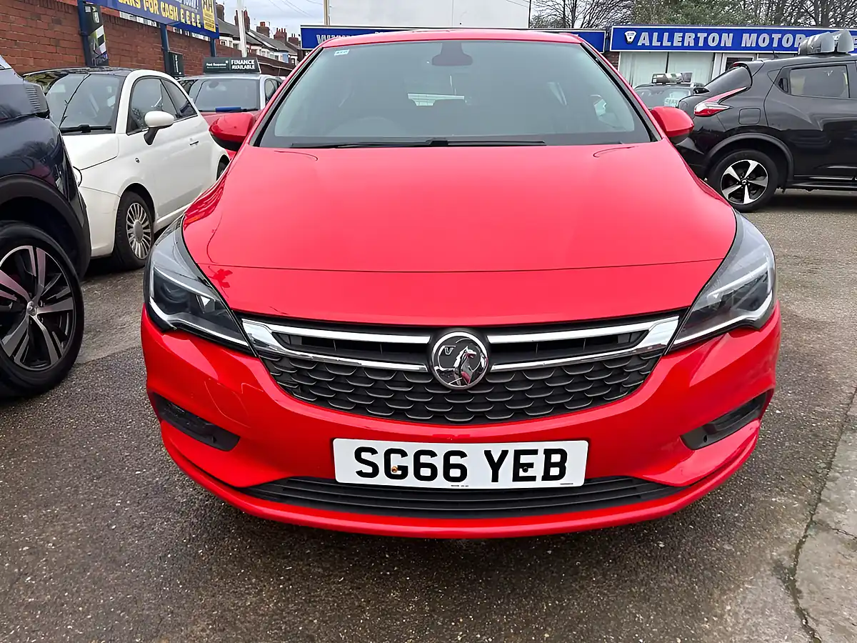 Used 2016 Vauxhall Astra Elite Nav Red - Interior and Exterior details 2