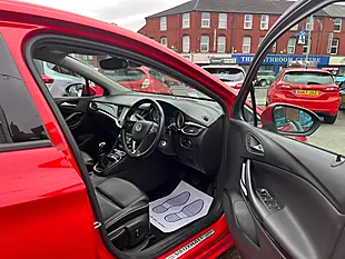 Used 2016 Vauxhall Astra Elite Nav Red - Interior and Exterior details 8