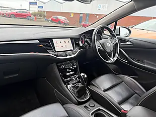 Used 2016 Vauxhall Astra Elite Nav Silver - Interior and Exterior details 11