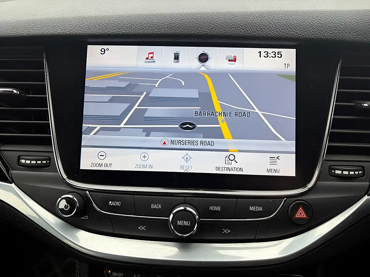 Used 2016 Vauxhall Astra Elite Nav Silver - Interior and Exterior details 13