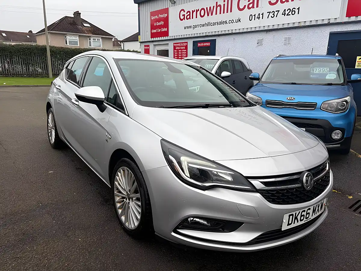 Used 2016 Vauxhall Astra Elite Nav Silver - Interior and Exterior details 3