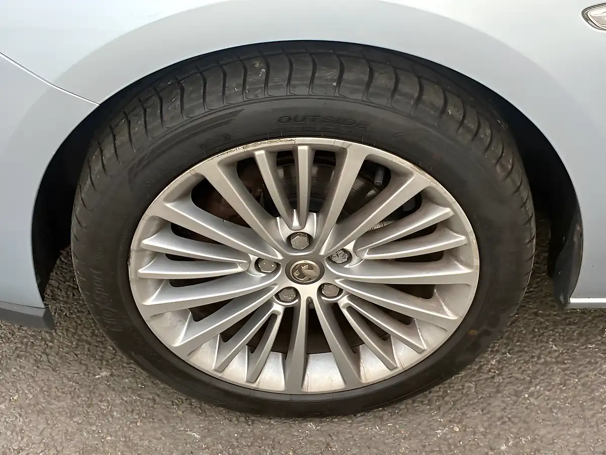 Used 2016 Vauxhall Astra Elite Nav Silver - Interior and Exterior details 14