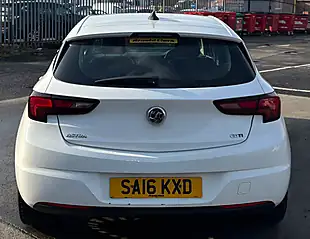 Used 2016 Vauxhall Astra Elite Nav White - Interior and Exterior details 5