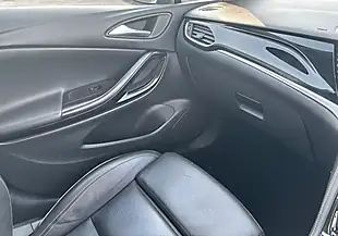 Used 2016 Vauxhall Astra Elite Nav White - Interior and Exterior details 8