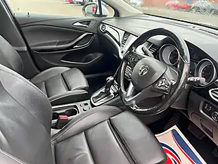 Used 2016 Vauxhall Astra Elite Nav White - Interior and Exterior details 10