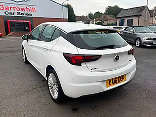 Used 2016 Vauxhall Astra Elite Nav White - Interior and Exterior details 8