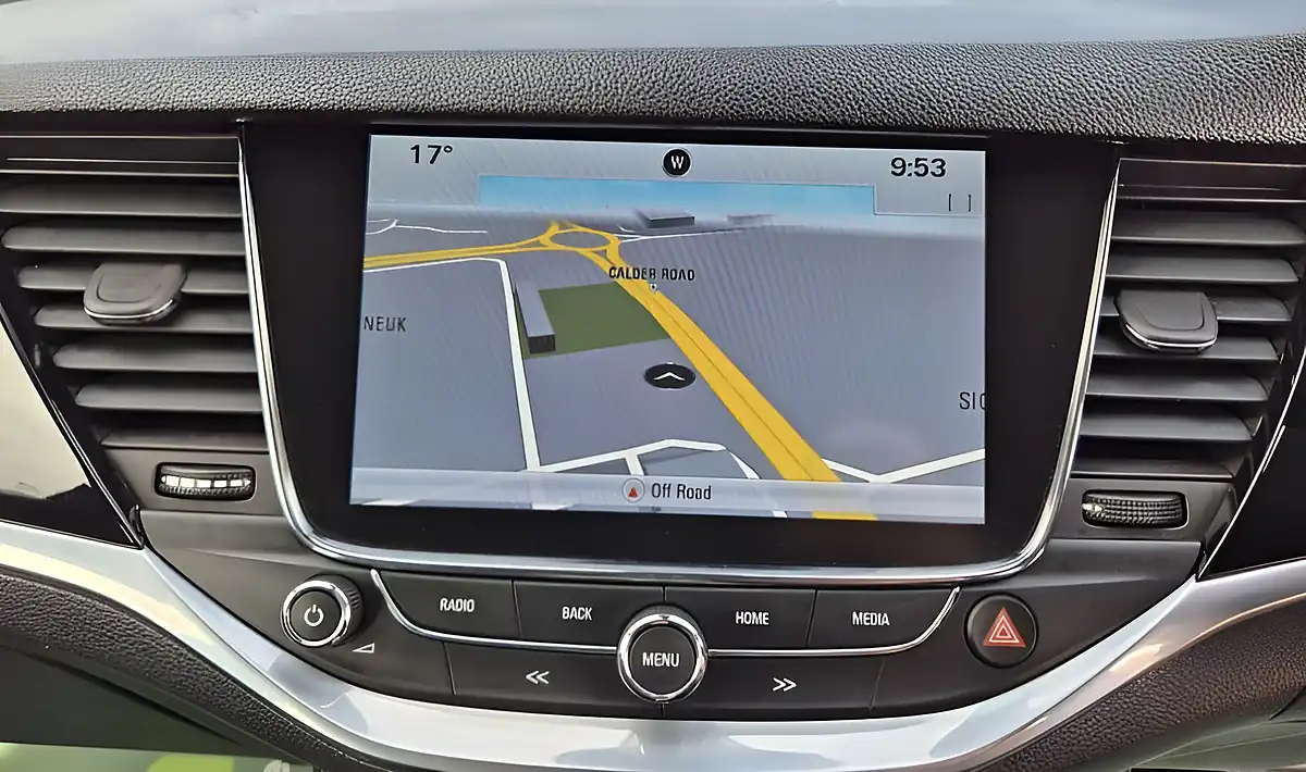 Used 2016 Vauxhall Astra Elite Nav White - Interior and Exterior details 11