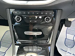 Used 2016 Vauxhall Astra Elite Nav White - Interior and Exterior details 12