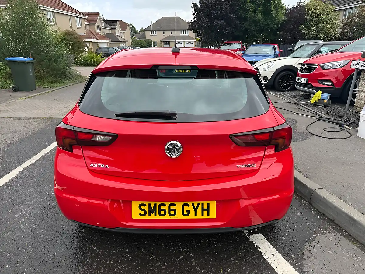 Used 2016 Vauxhall Astra Elite Red - Interior and Exterior details 7