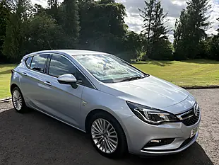 Used 2016 Vauxhall Astra Elite Silver - Interior and Exterior details 3