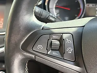 Used 2016 Vauxhall Astra Elite Silver - Interior and Exterior details 7