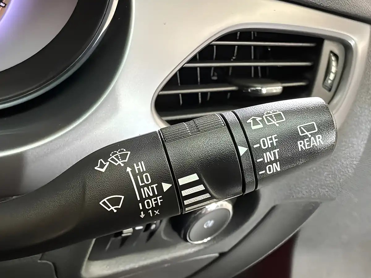 Used 2016 Vauxhall Astra Energy Red - Interior and Exterior details 11
