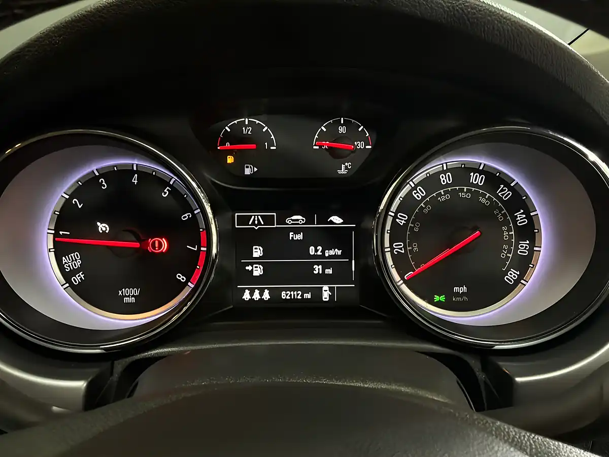 Used 2016 Vauxhall Astra Energy Red - Interior and Exterior details 13