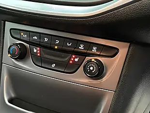 Used 2016 Vauxhall Astra Energy Red - Interior and Exterior details 15