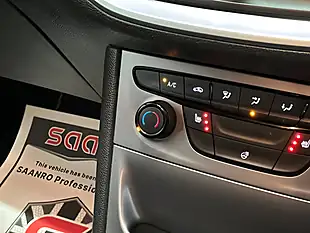 Used 2016 Vauxhall Astra Energy Red - Interior and Exterior details 18