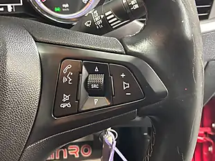 Used 2016 Vauxhall Astra Energy Red - Interior and Exterior details 7