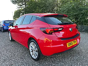 Used 2016 Vauxhall Astra Energy Red - Interior and Exterior details 4
