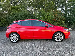 Used 2016 Vauxhall Astra Energy Red - Interior and Exterior details 5