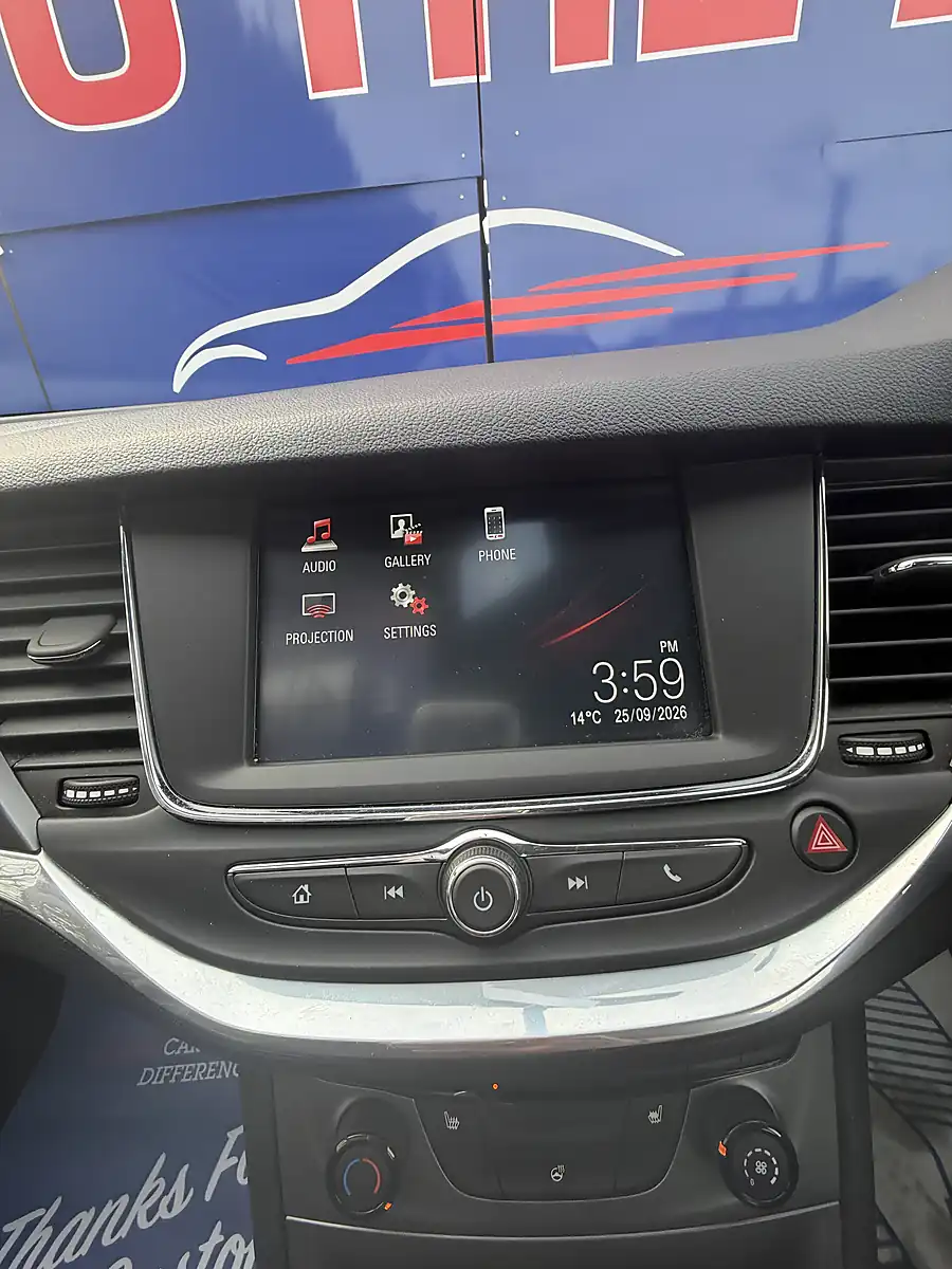 Used 2016 Vauxhall Astra Energy Red - Interior and Exterior details 17
