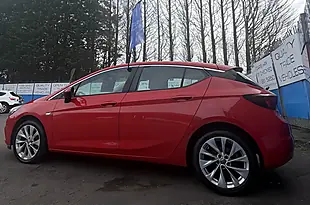 Used 2016 Vauxhall Astra Energy Red - Interior and Exterior details 3
