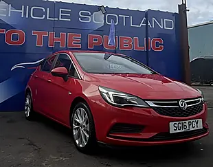 Used 2016 Vauxhall Astra Energy Red - Interior and Exterior details 6