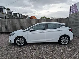 Used 2016 Vauxhall Astra Energy White - Interior and Exterior details 13