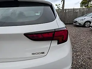 Used 2016 Vauxhall Astra Energy White - Interior and Exterior details 14