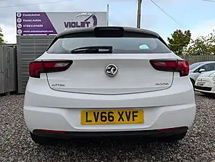 Used 2016 Vauxhall Astra Energy White - Interior and Exterior details 15