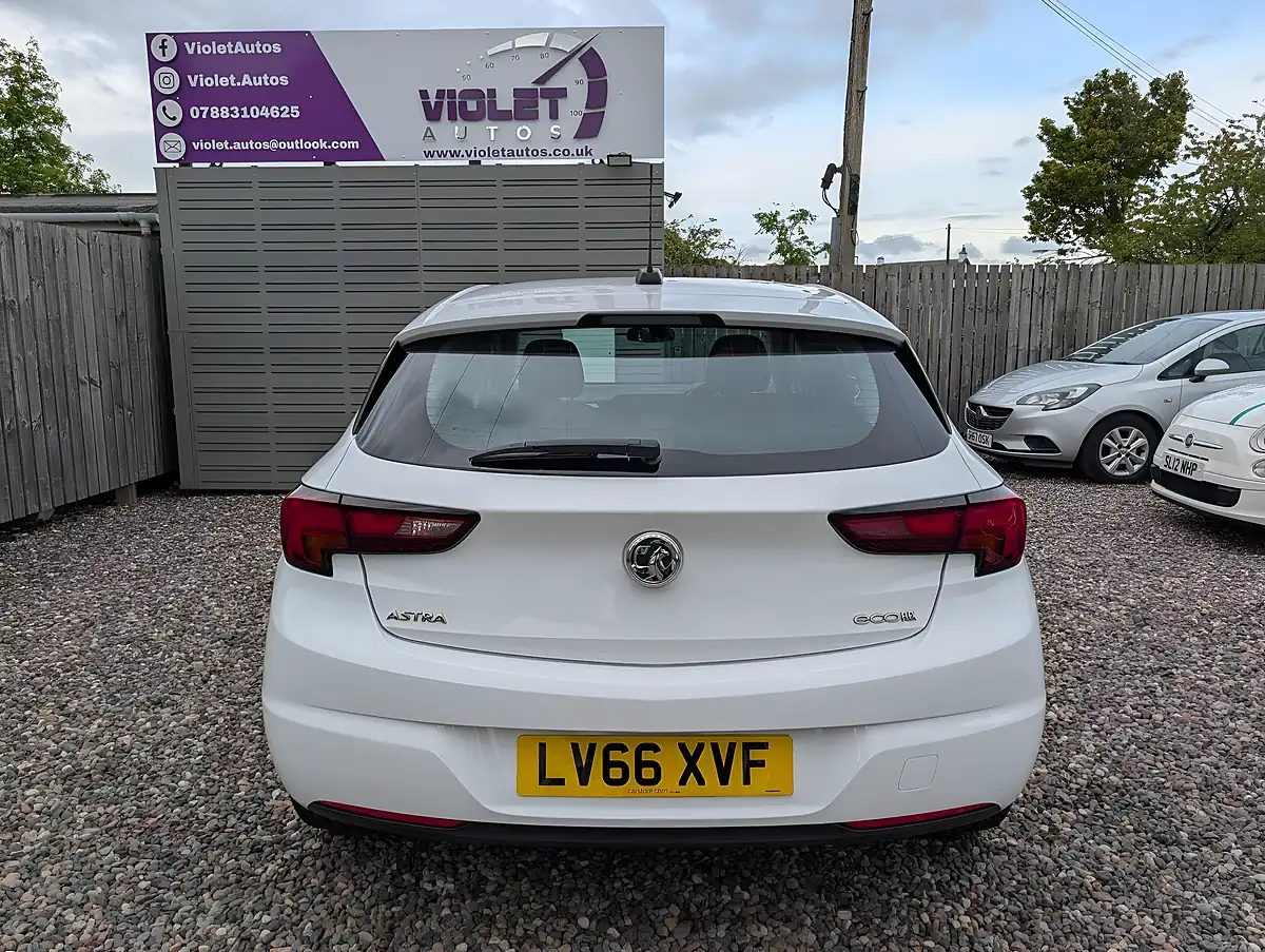 Used 2016 Vauxhall Astra Energy White - Interior and Exterior details 16