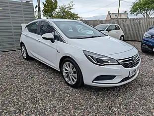 Used 2016 Vauxhall Astra Energy White - Interior and Exterior details 6