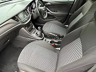 Used 2016 Vauxhall Astra Energy White - Interior and Exterior details 9